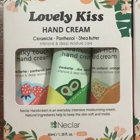 Lovely Kiss Hand cream - box of three lotions - Picture 2 of 2